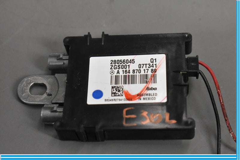 Load image into Gallery viewer, 07-12 Mercedes X164 GL550 GL450 Antenna AMP Amplifier Module Unit Oem
