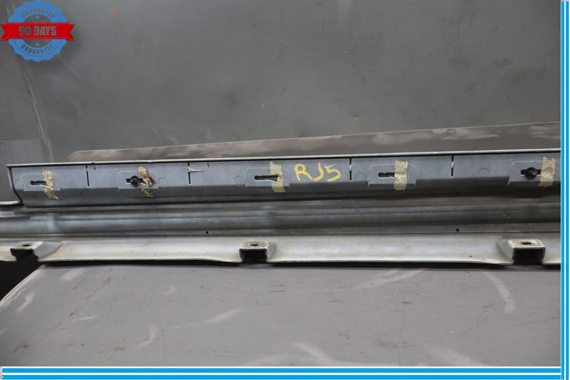 Load image into Gallery viewer, 14-20 Maserati Ghibli M157 Right Passenger Side Skirt Rocker Panel Molding Oem