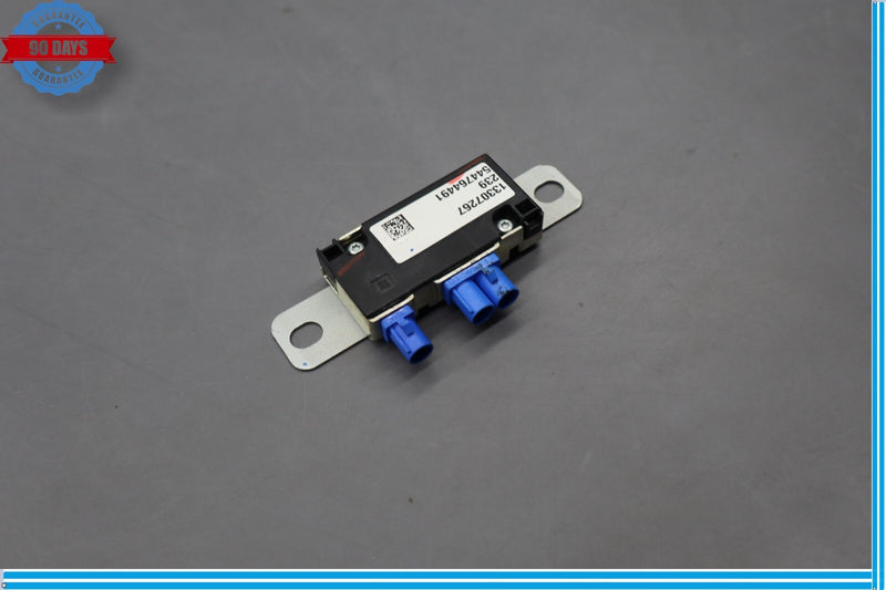 Load image into Gallery viewer, 10-12 Buick Lacrosse CXL Terrain SRX Navigation Signal Splitter Control Oem