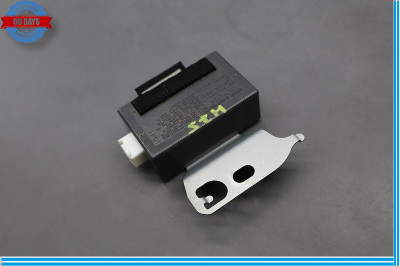 Load image into Gallery viewer, 07-10 Lexus LS460 XF40 TPMS Tire Pressure Monitor Receiver 89760-50010 Oem