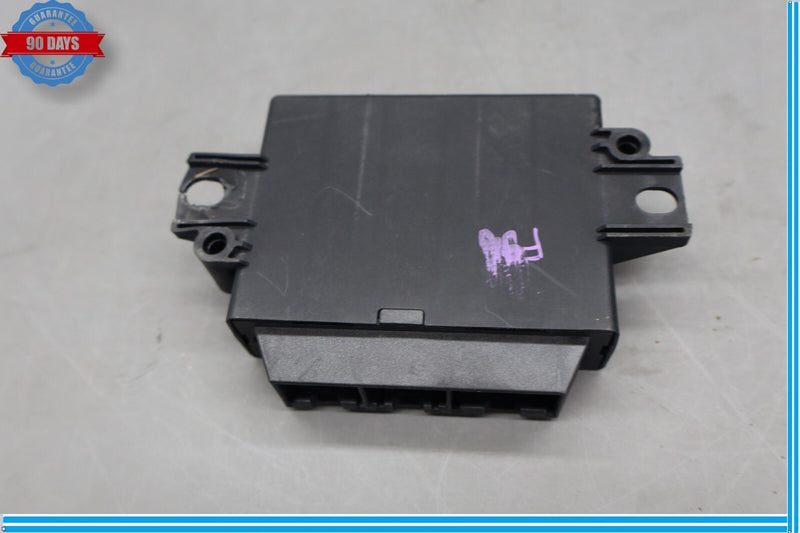 Load image into Gallery viewer, 11-15 Volkswagen VW Touareg Park Parking Assist Control Module 7P6919475B Oem