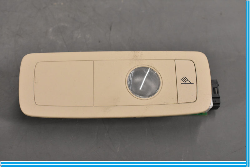 Load image into Gallery viewer, 11-14 Volkswagen VW Touareg Rear Left Overhead Roof Dome Light Reading Lamp Oem