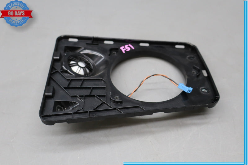 Load image into Gallery viewer, 09-15 BMW 750Li xDrive Dashboard Dash Top HIFI Tweeter Housing W/ Speaker Oem