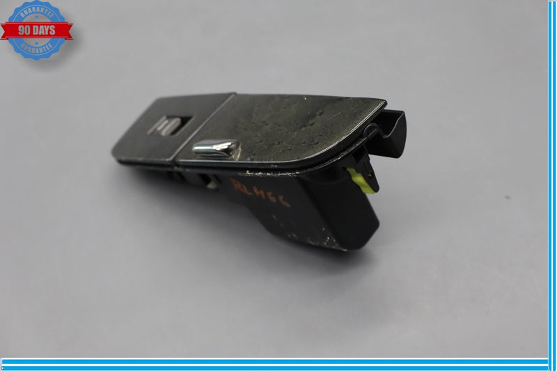Load image into Gallery viewer, 07-12 Lexus XF40 LS460 LS460L Rear Left Side Door Window Regulator Switch Oem