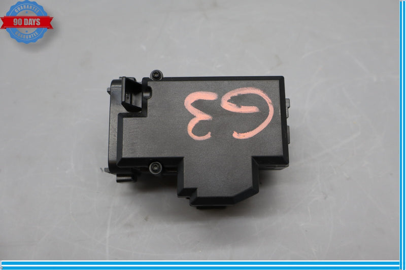 Load image into Gallery viewer, 12-17 Audi A7 Quattro Front Left Ignition Switch Conventional Ignition Oem