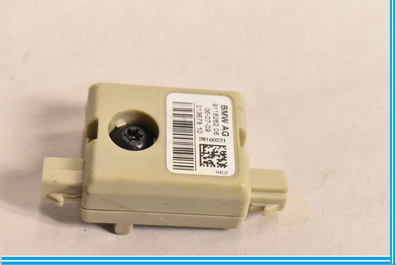 Load image into Gallery viewer, 09-15 BMW 740i 750i F01 F02 Antenna Amplifier AMP Module Unit 911826206 Oem