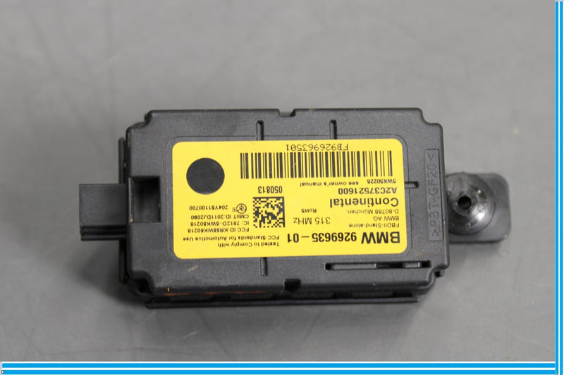 Load image into Gallery viewer, 12-18 BMW 320i 328i F30 Keyless Entry Radio Audio Remote Control Module Oem