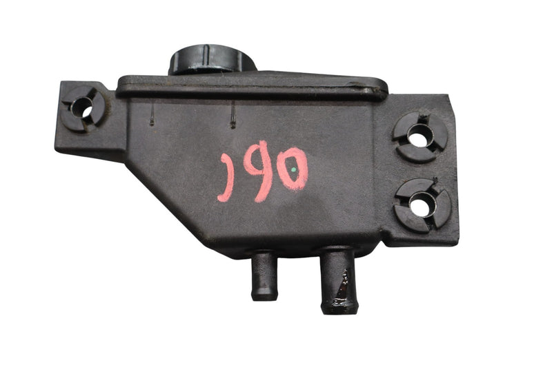Load image into Gallery viewer, 14-20 Maserati Ghibli M157 Power Steering Pump Reservoir Tank Bottle Oem