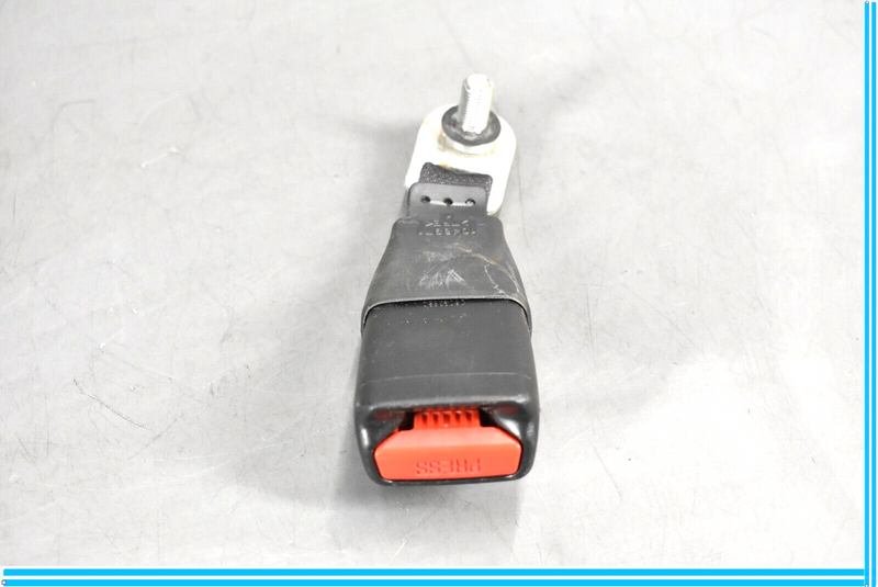 Load image into Gallery viewer, 07-12 Lexus LS460 Rear Right Passenger Side Seat Belt Buckle Oem