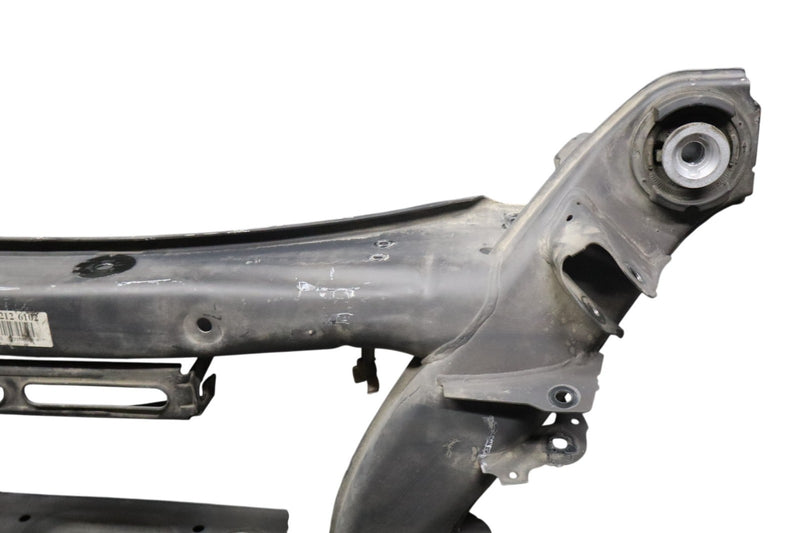 Load image into Gallery viewer, 10-18 Mercedes W212 E350 CLS400 CLS550 Rear Subframe Sub Frame Crossmember Oem