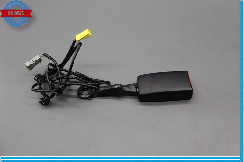 Load image into Gallery viewer, 10-15 Porsche Cayenne Panamera Front Right Passenger Side Seat Belt Buckle Oem