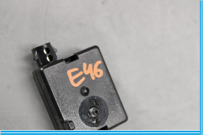 Load image into Gallery viewer, 12-18 BMW 320i 328i F30 Trap Circuit Antenna AMP Amplifier Control Module Oem