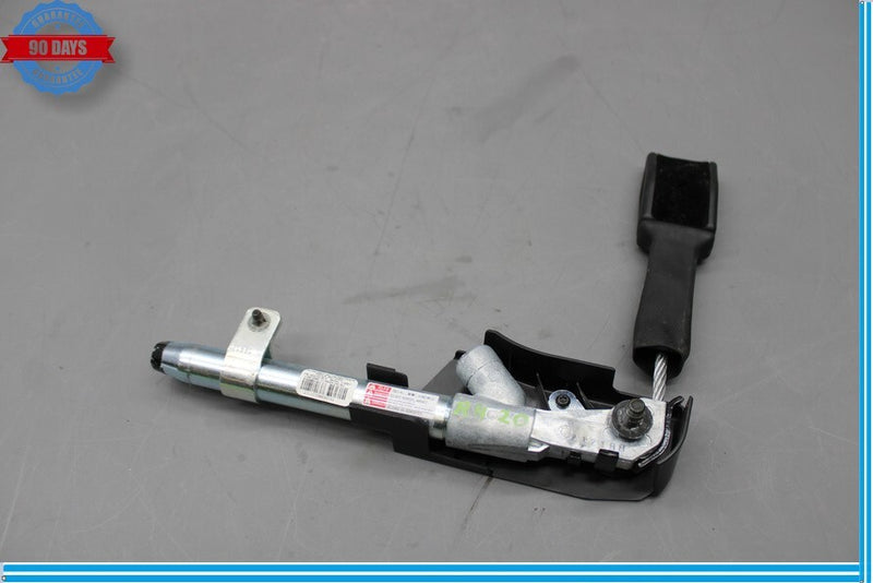 Load image into Gallery viewer, 12-20 Tesla Model S Front Right Seat Belt Receiver Buckle Tensioner Oem