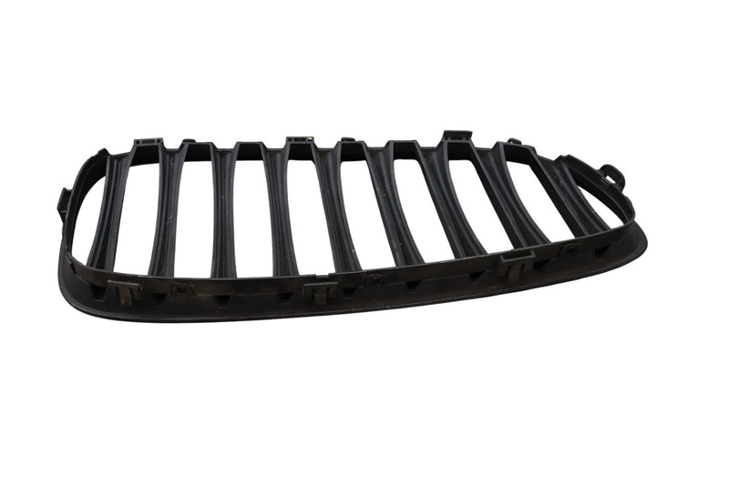 Load image into Gallery viewer, 03-08 BMW Z4 E85 E86 Front Left and Right Bumper Kidney Grille Grill Pair Oem