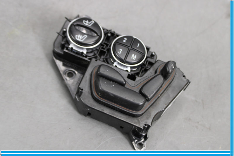 Load image into Gallery viewer, 03-12 Mercedes R230 SL550 SL500 Right Side Seat Control Switch Module Oem