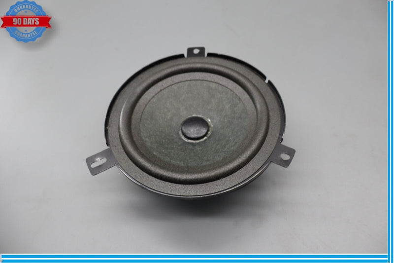 Load image into Gallery viewer, 14-17 Maserati Ghibli Quattroporte Front or Rear Left Side Door Speaker Oem