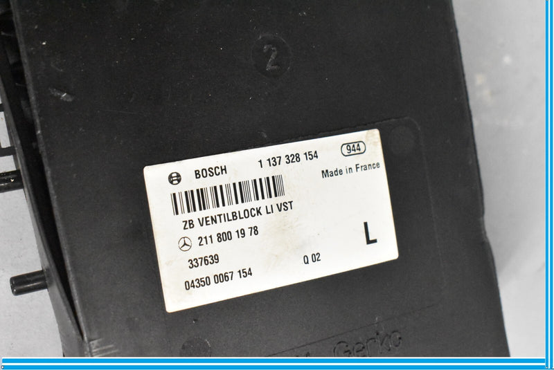 Load image into Gallery viewer, 03-11 Mercedes CLS550 E550 W219 Front Left Dynamic Seat Vacuum Valve Block Oem