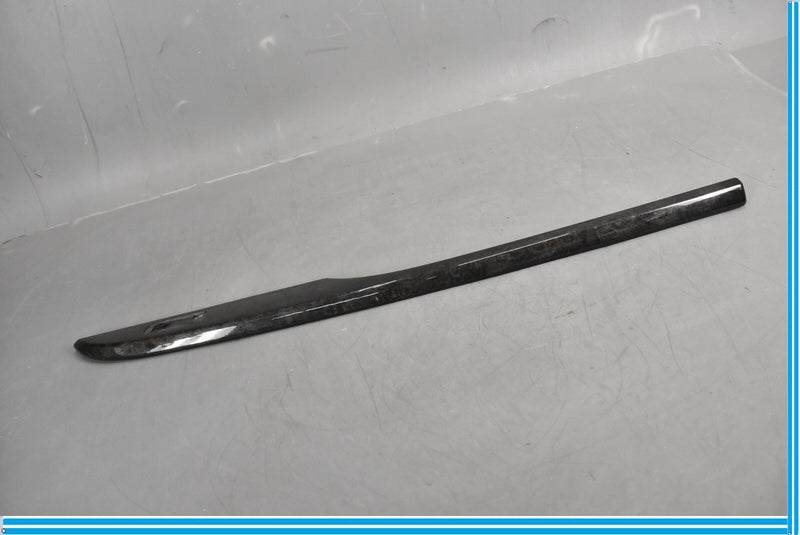 Load image into Gallery viewer, 12-16 BMW 650i 640i F12 Front Right Passenger Side Door Panel Molding Oem