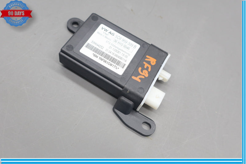 Load image into Gallery viewer, 12-18 Audi A7 Quattro Front Right Passenger Side Seat Occupant Detect Module Oem