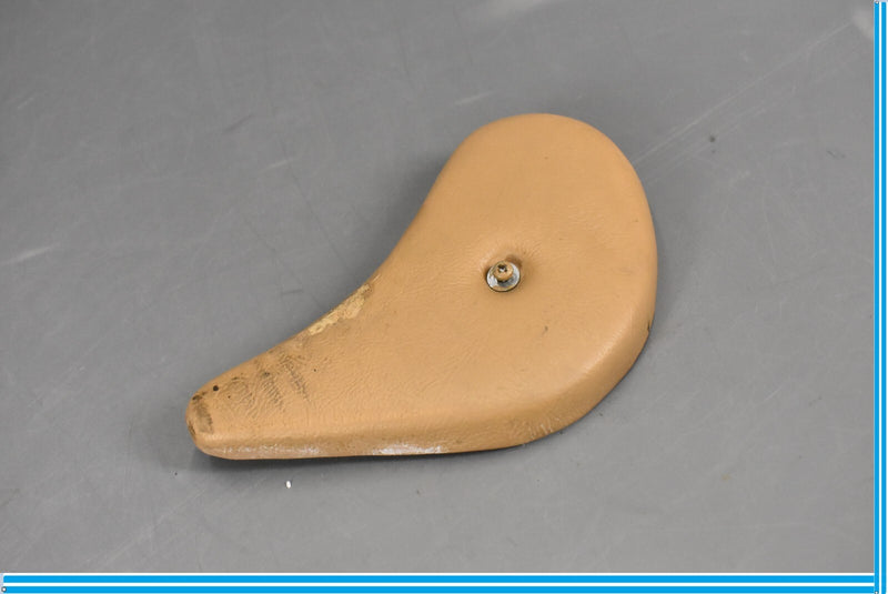 Load image into Gallery viewer, 84-91 Jaguar XJ6 XJS Front Right Passenger Side Inner Seat Hinge Cover Oem