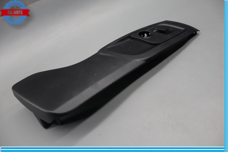 Load image into Gallery viewer, 14-22 Maserati Ghibli M157 Front Right Side Seat Switch Cover Trim Black Oem