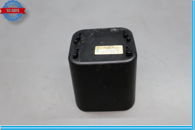 Load image into Gallery viewer, 06-11 Mercedes W219 CLS55 AMG CLS500 CLS550 Rear Armrest Arm Rest Cup Holder Oem