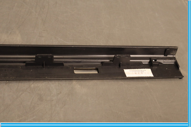 Load image into Gallery viewer, 10-13 Mercedes E350 E550 W212 Front Left Door Sill Scuff Plate Trim Cover Oem
