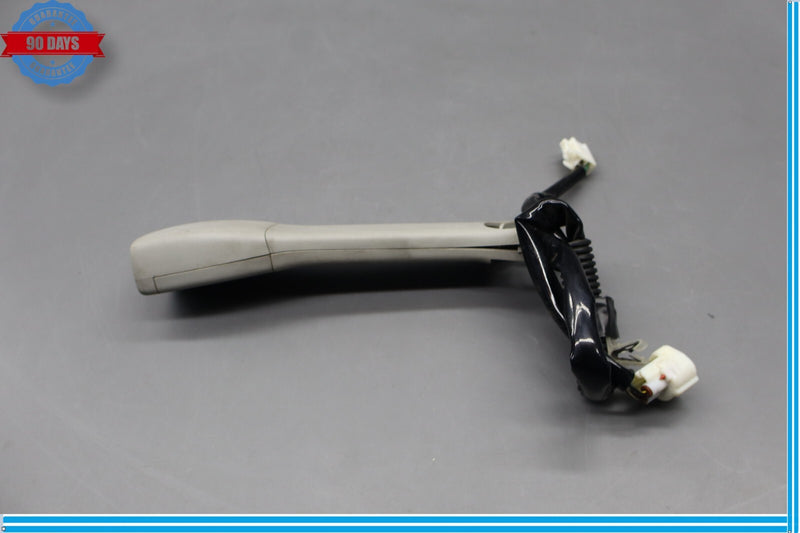 Load image into Gallery viewer, 07-12 Lexus LS460 LS460L Front Right Side Seat Belt Seatbelt Buckle Oem