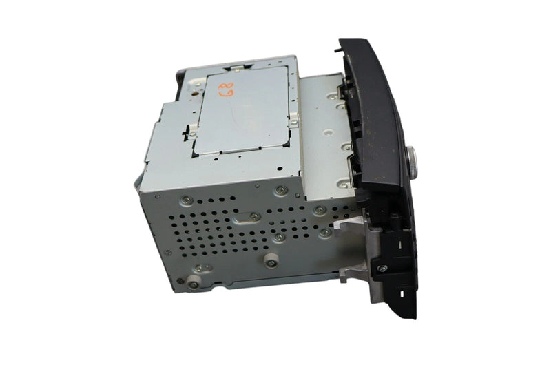 Load image into Gallery viewer, 10-11 Mercedes E350 E550 Command Head Unit CD Changer Radio 2129069000 Oem