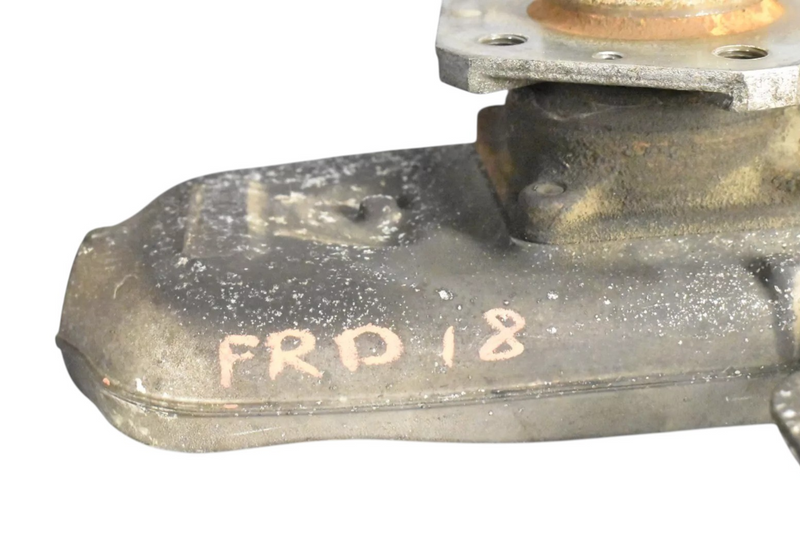 Load image into Gallery viewer, 03-08 Maserati Quattroporte Front Right Side Spindle Knuckle Hub 980139893 Oem