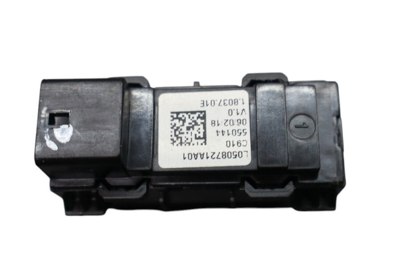 Load image into Gallery viewer, 17-19 Alfa Romeo Giulia 952 Front Left Driver Side Seat Memory Switch Oem