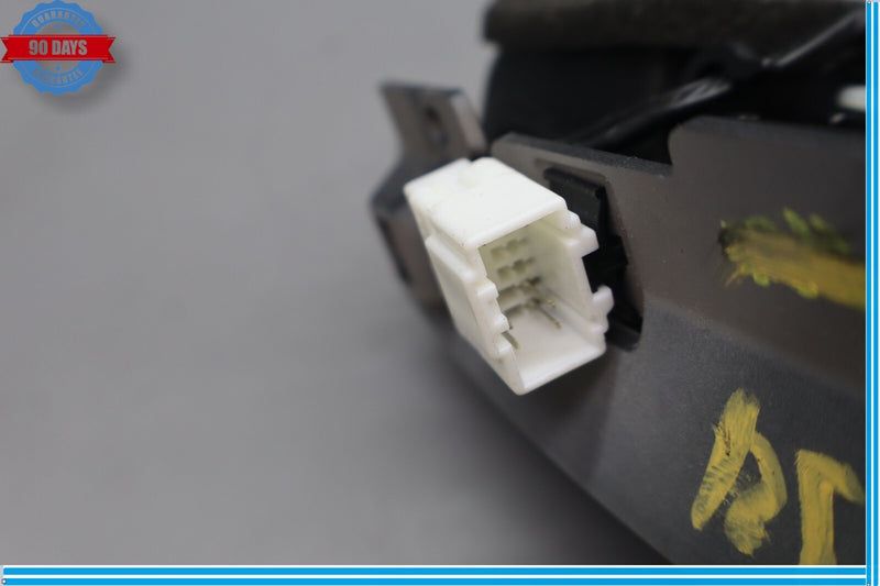 Load image into Gallery viewer, 15-20 Hyundai Genesis G80 Rear Center Console AC Air Vent Trim Grille Oem