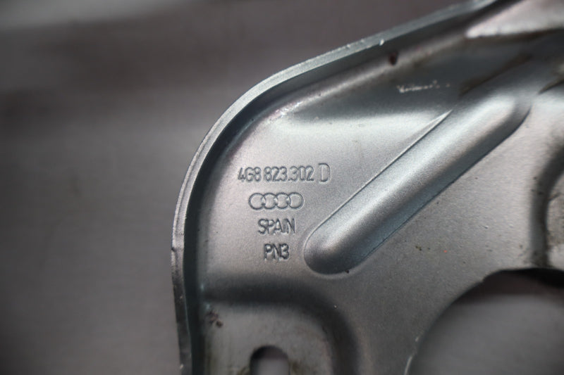 Load image into Gallery viewer, 12-18 Audi A7 A7 Quattro S7 RS7 Front Right Passenger Side Hood Bonnet Hinge Oem