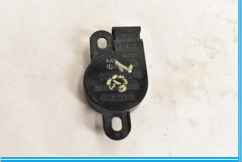 Load image into Gallery viewer, 2003-2010 PORSCHE CAYENNE VW GTI EOS JETTA PARK DISTANCE ASSIST WARNING BUZZER