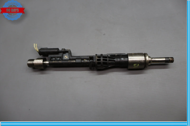 Load image into Gallery viewer, 11-16 BMW 535i xDrive Engine Motor Fuel Injector 0261500109 Oem