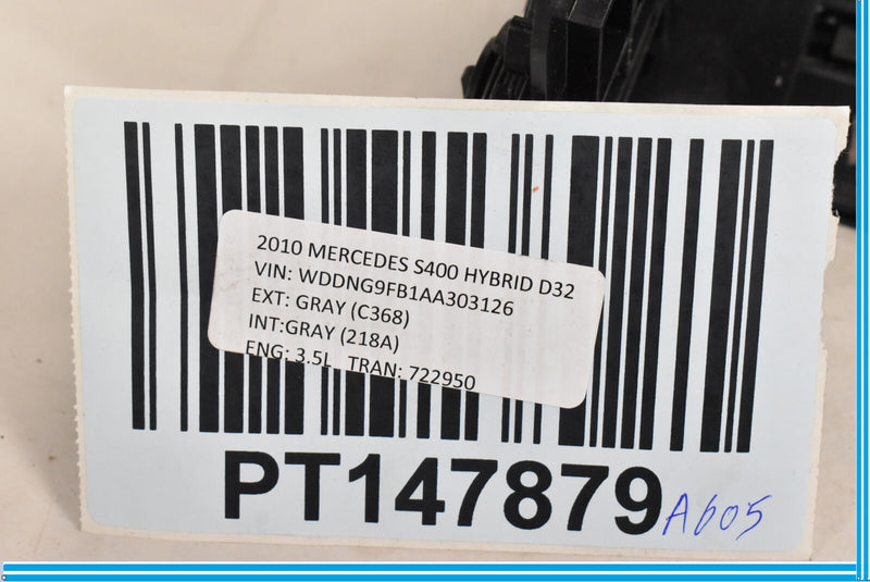 Load image into Gallery viewer, 07-13 Mercedes S550 S600 W221 Dash Center Console CD Player Cover Trim Oem