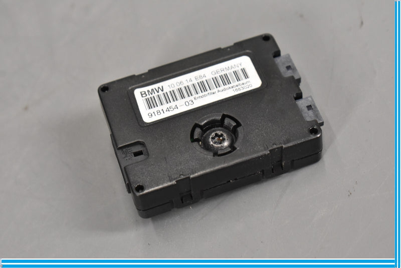 Load image into Gallery viewer, 12-15 BMW E84 X1 Antenna Radio Suppression Filter Module Oem