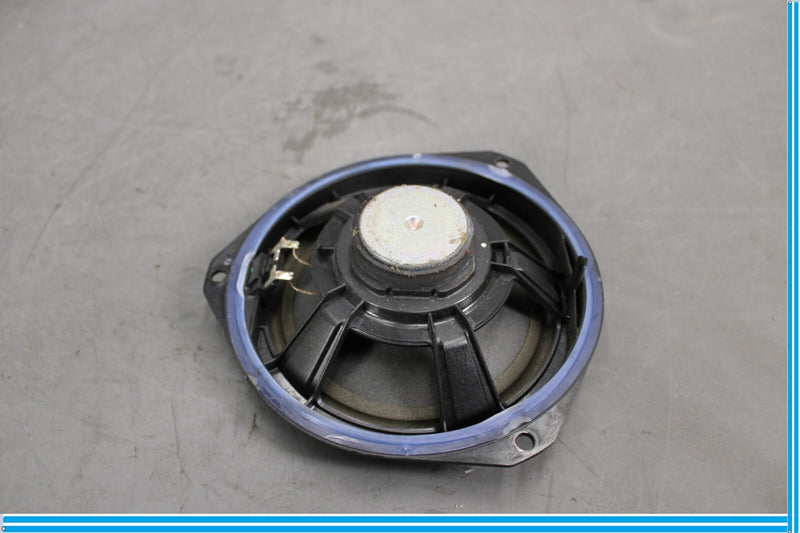 Load image into Gallery viewer, 14-22 Maserati Ghibli M157 Front or Rear Side Door Speaker 675000292 Oem