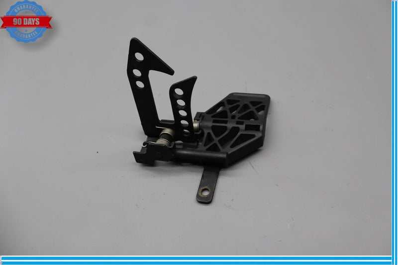 Load image into Gallery viewer, 07-10 Mercedes W216 CL550 CL600 CL63 Hood Safety Catch Lock Latch 2168800064 Oem