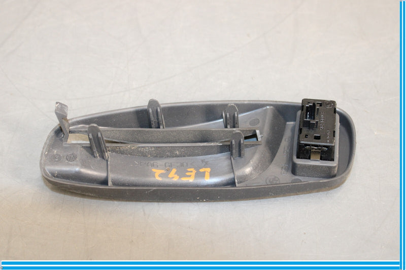 Load image into Gallery viewer, 04-10 BMW 645Ci 650i Front Left Driver Side Seat Foldinf Lever Black Oem