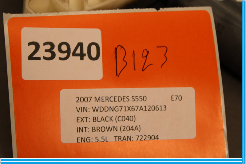 Load image into Gallery viewer, 07-13 Mercedes S550 S400 W221 Rear Left Driver Door Window Regulator Oem