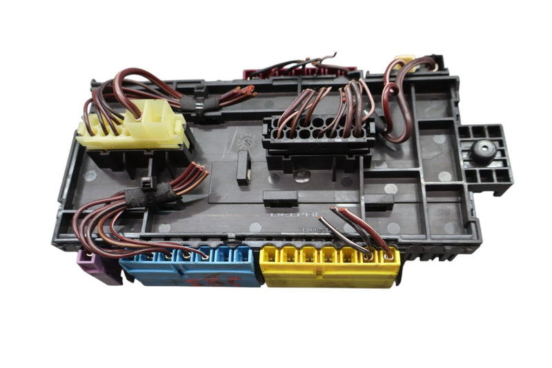 Load image into Gallery viewer, 13-16 Mercedes X166 GL450 Front Right Passenger Side Relay Fuse Box Oem