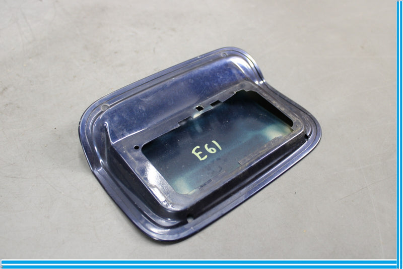 Load image into Gallery viewer, 09-15 BMW 750Li F01 F02 Fuel Gas Tank Filler Door Cover Panel Oem
