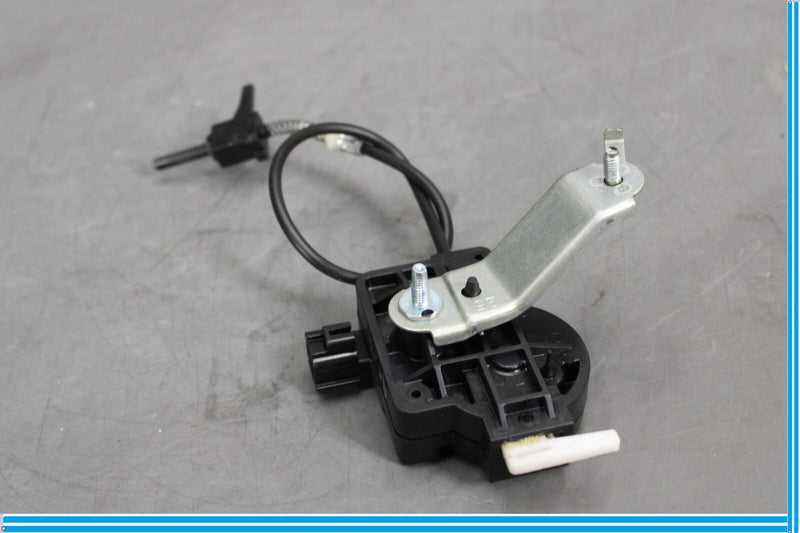 Load image into Gallery viewer, 07-17 Lexus LS460 Rear Fuel Tank Door Lid Lock Release Actuator Oem