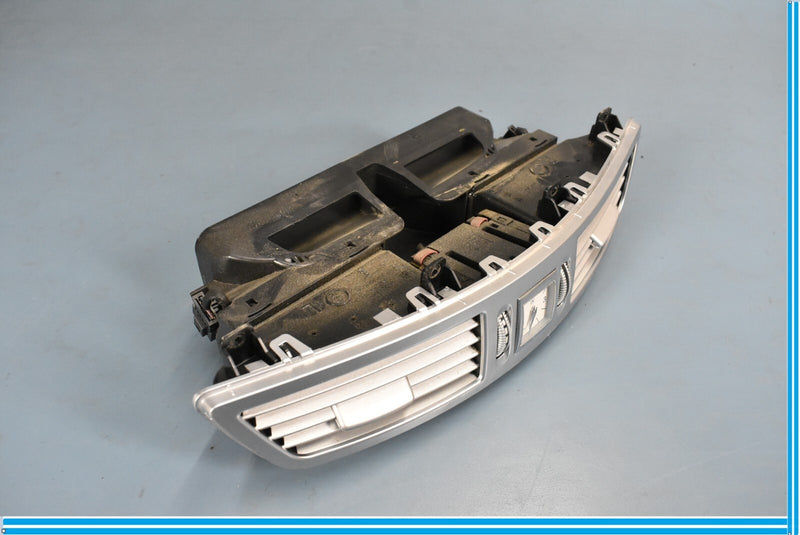 Load image into Gallery viewer, 07-13 Mercedes W221 S350 S550 Center Dash Air AC A/C Heater Vent 2218300954 OEM