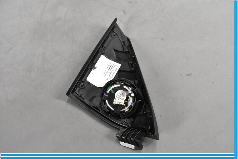 Load image into Gallery viewer, 10-16 Mercedes E350 E400 W212 Front Right Door Panel Tweeter Speaker Cover Oem