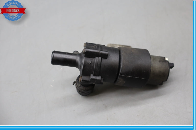 Load image into Gallery viewer, 03-08 Mercedes R230 SL500 Aux Auxiliary Coolant Water Pump Oem