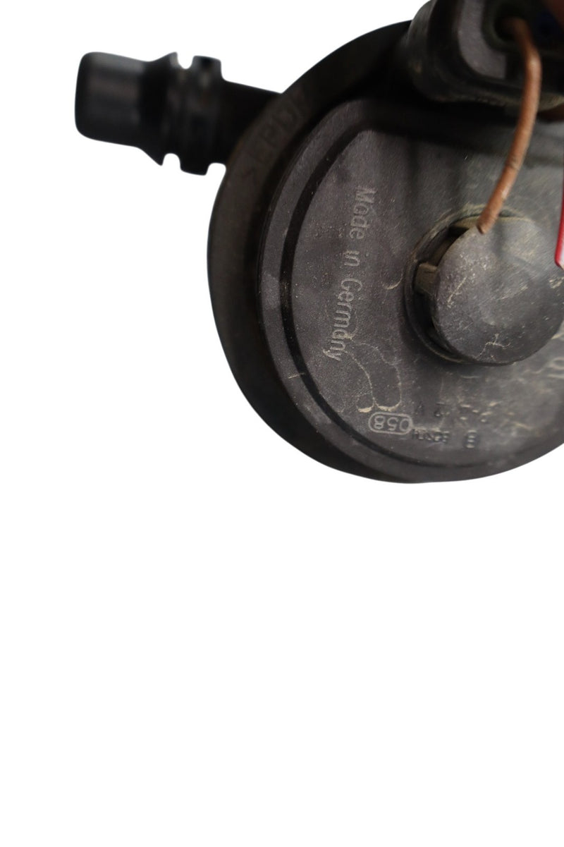 Load image into Gallery viewer, 14-21 BMW i3 101 Hybrid Engine Auxiliary Electric Coolant Water Pump 9147359 Oem