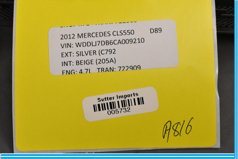 Load image into Gallery viewer, 12-18 Mercedes CLS550 CLS63 CLS400 Dashboard Dash Grille Speaker Cover Oem