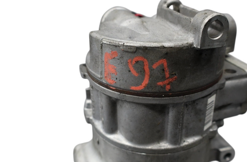 Load image into Gallery viewer, 12-18 Mercedes CLS550 CLS400 W218 A/C Air Conditioning Compressor 0022309711 Oem